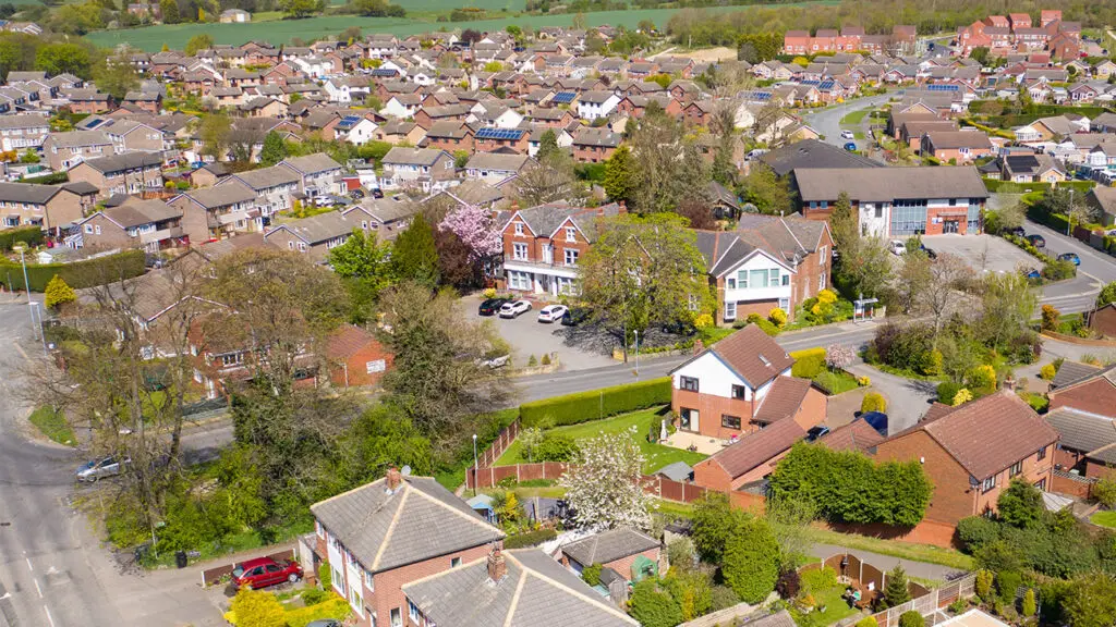 Regional diversification image of houses in the UK